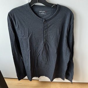 Untucket 2 for 1!! Henley Long sleeve and 1 short sleeve henley tshirt